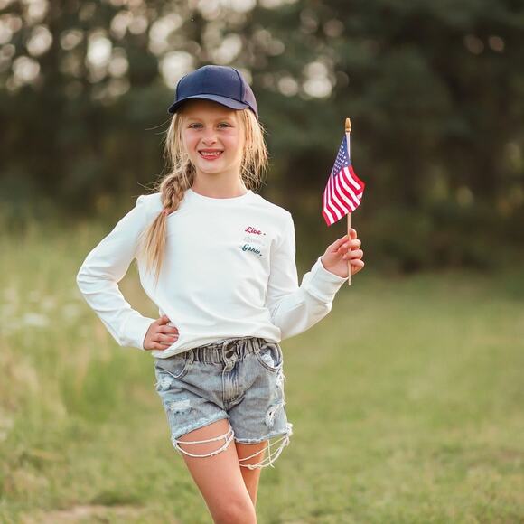 Love & Grow America Sweatshirt Size 6 - Picture 3 of 8